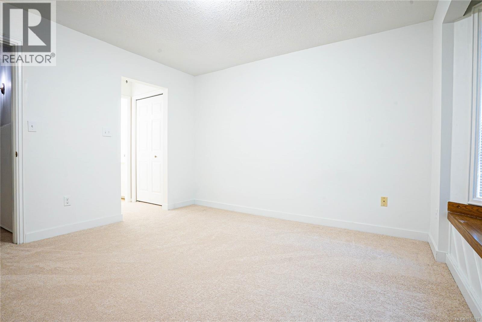 279 Dutnall Rd, Metchosin