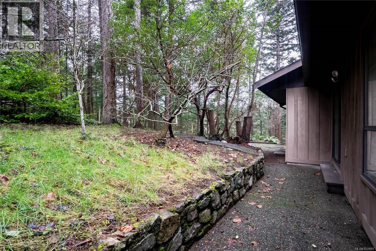 279 Dutnall Rd, Metchosin