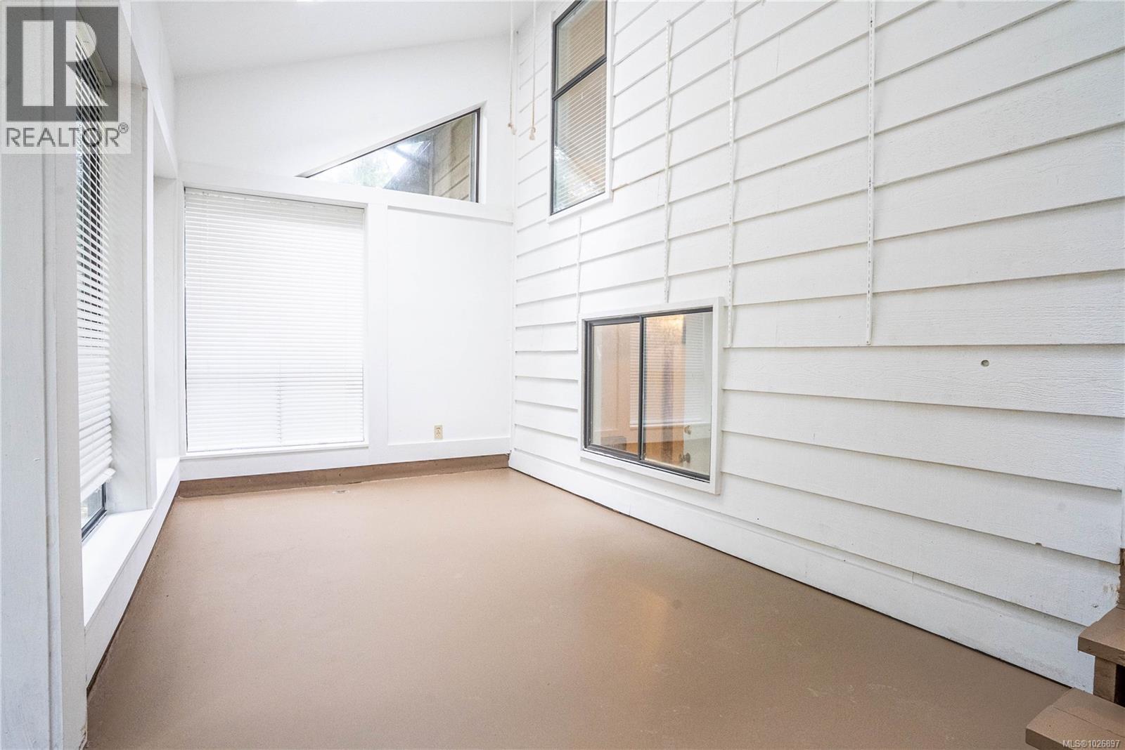 279 Dutnall Rd, Metchosin