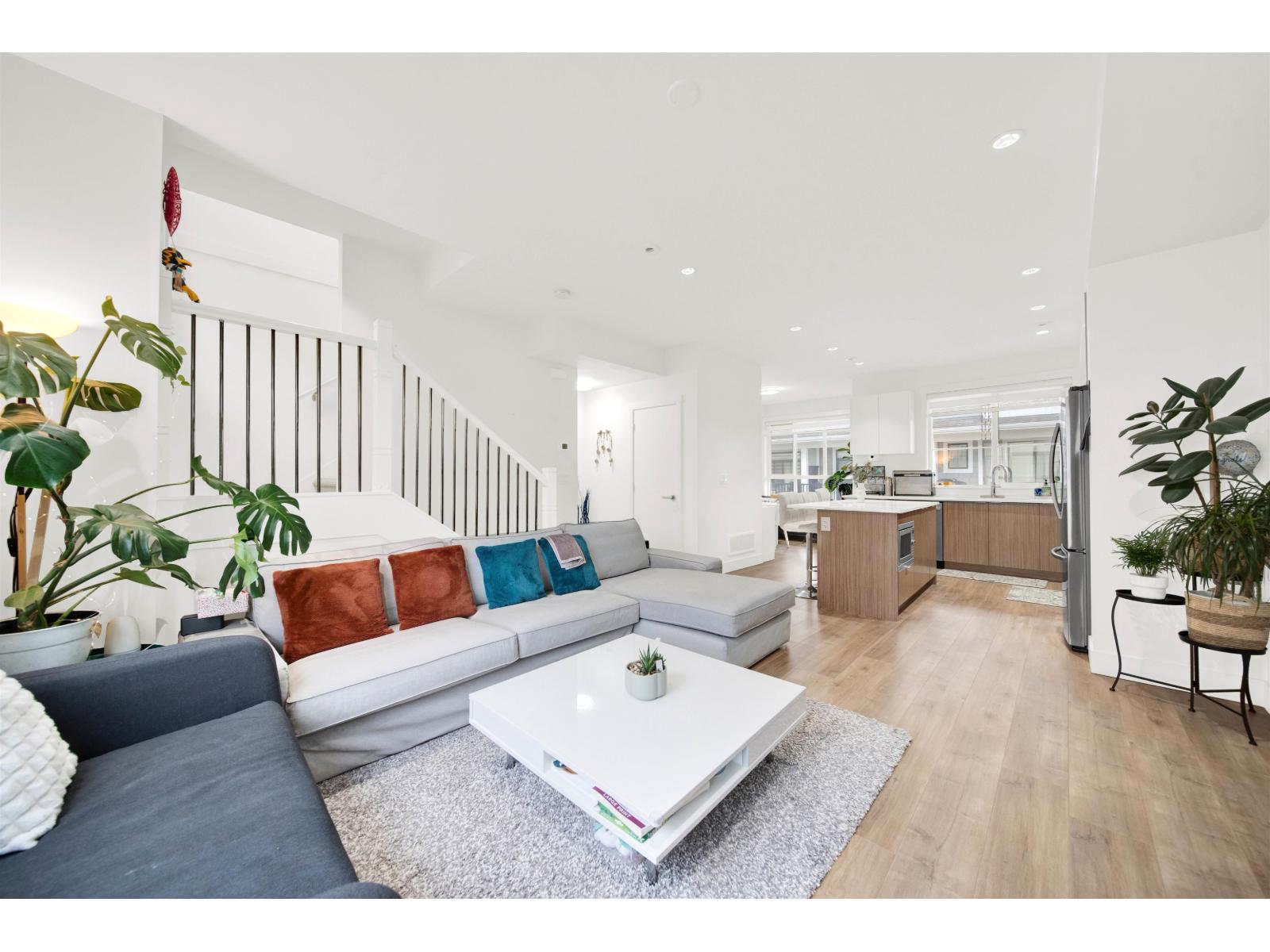 #19-11556 72A Avenue, Delta