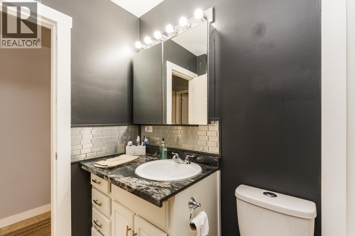 1180 CUDDIE CRESCENT - 12