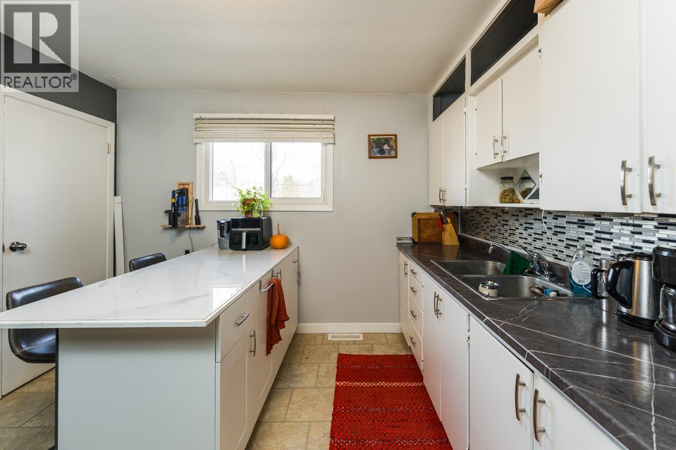 1180 CUDDIE CRESCENT - 6