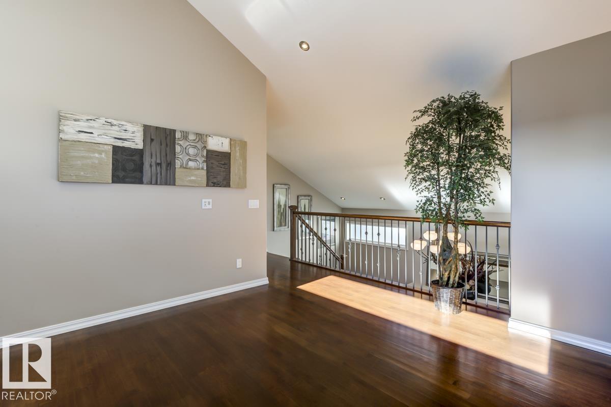 11122 52 ST NW, Edmonton