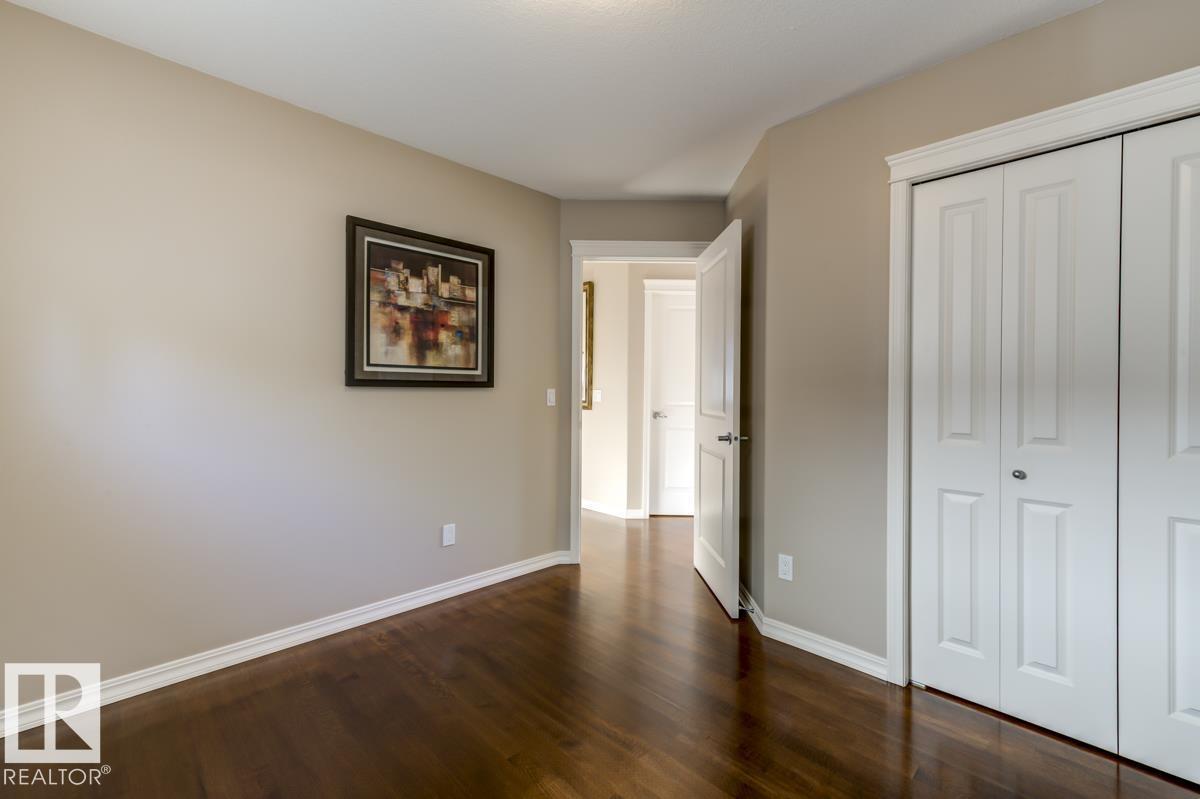 11122 52 ST NW, Edmonton