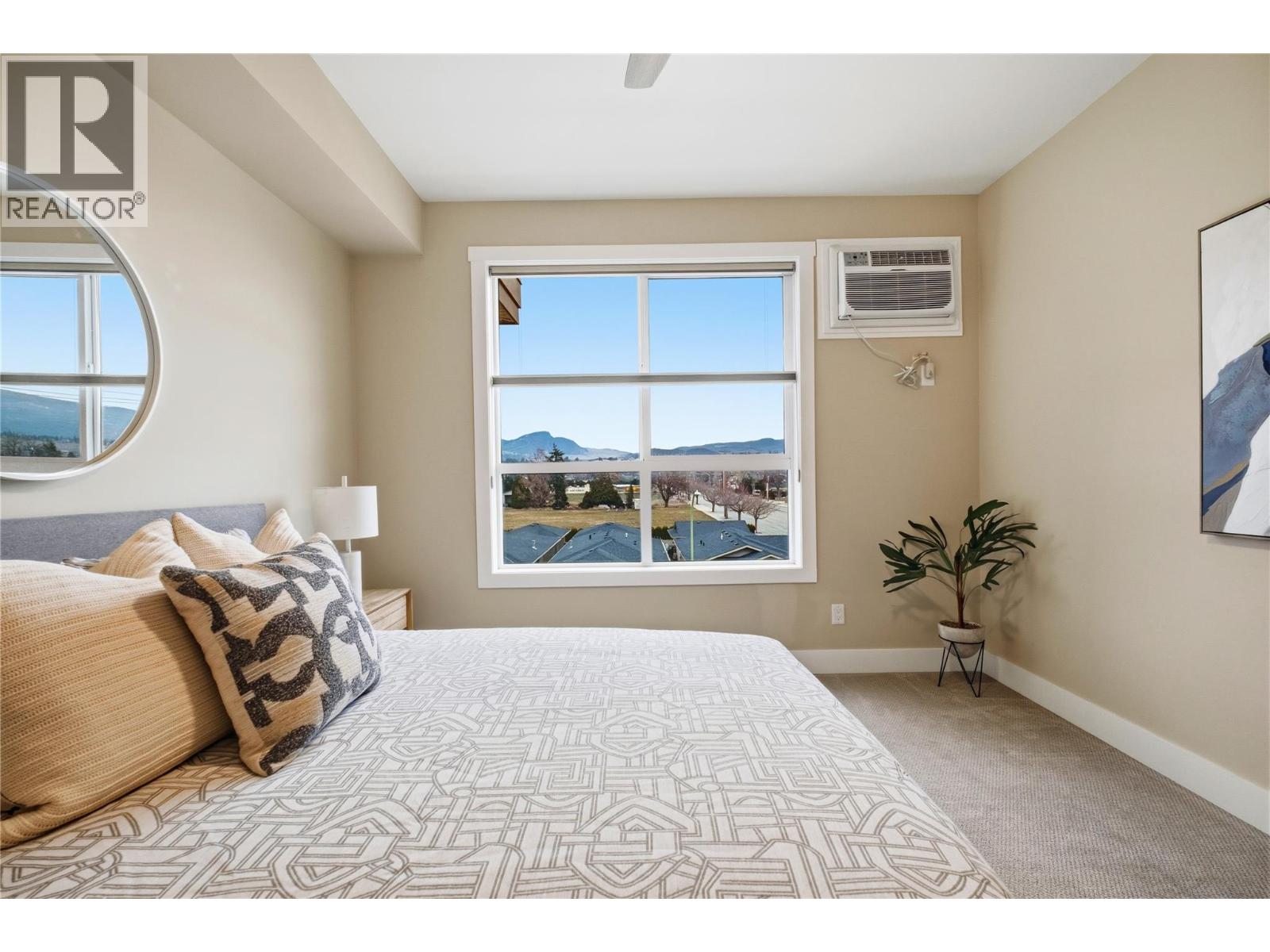 313 3090 Burtch Road, Kelowna