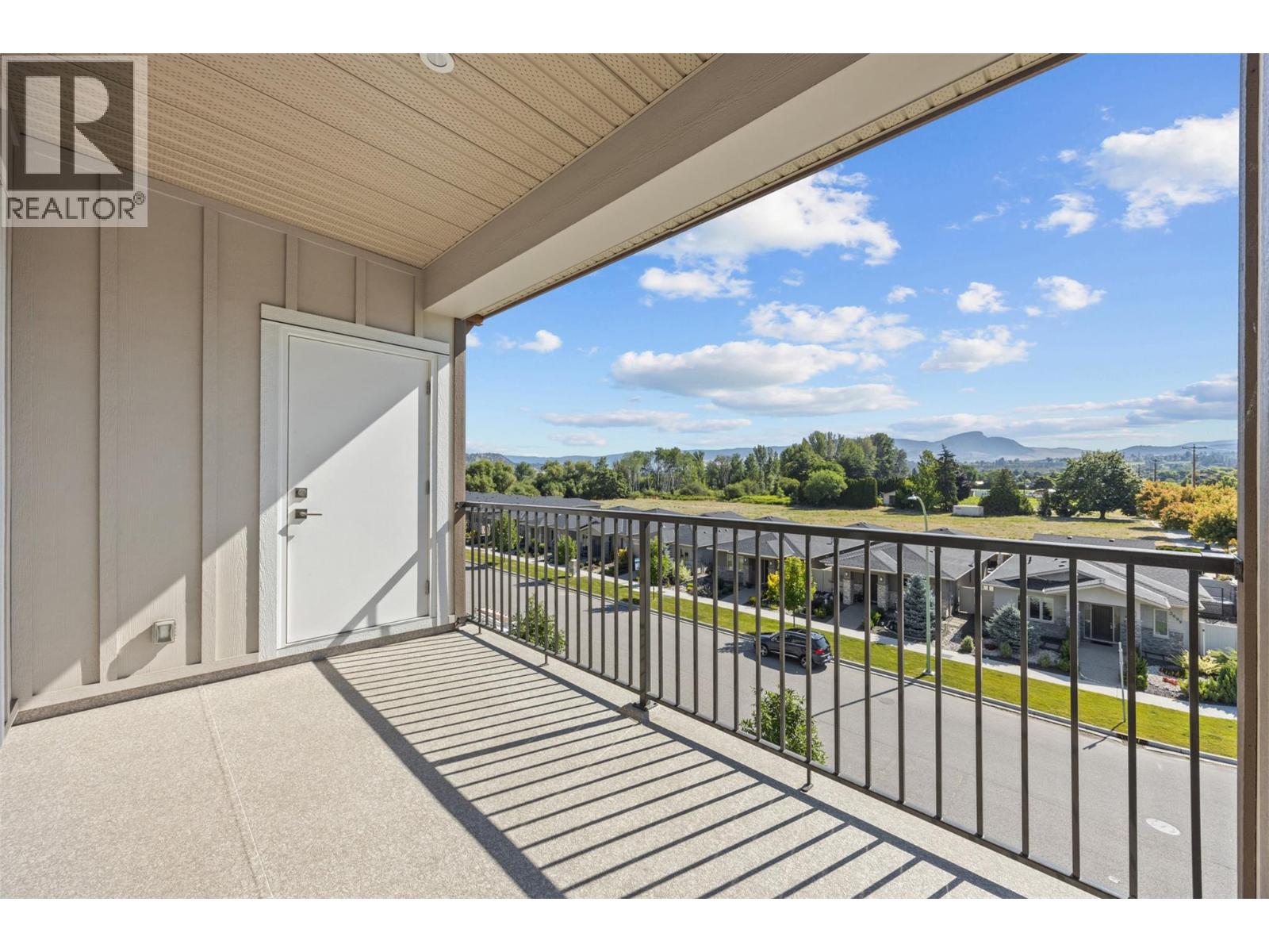 313 3090 Burtch Road, Kelowna