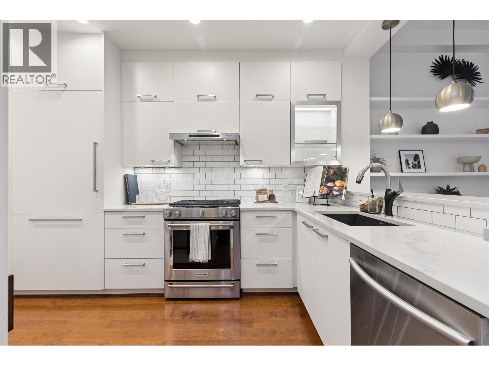 2288 REDBUD LANE, Vancouver