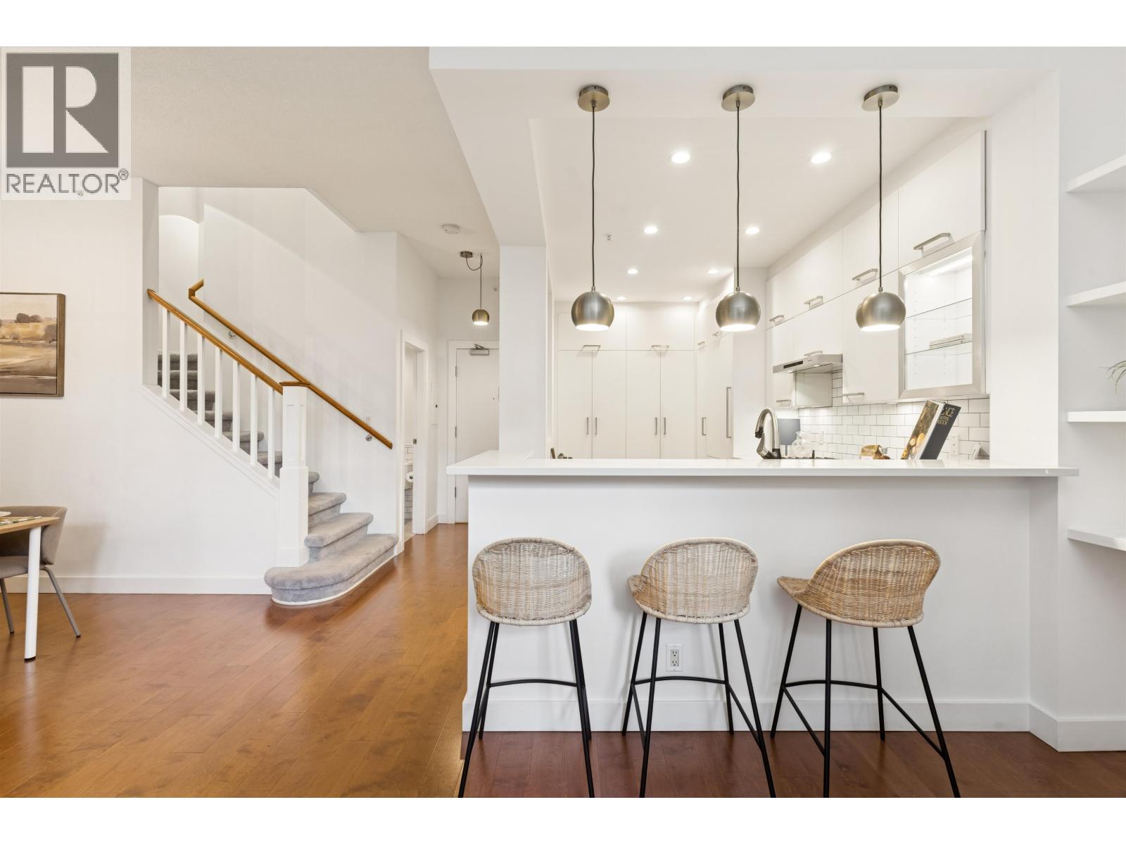 2288 REDBUD LANE, Vancouver