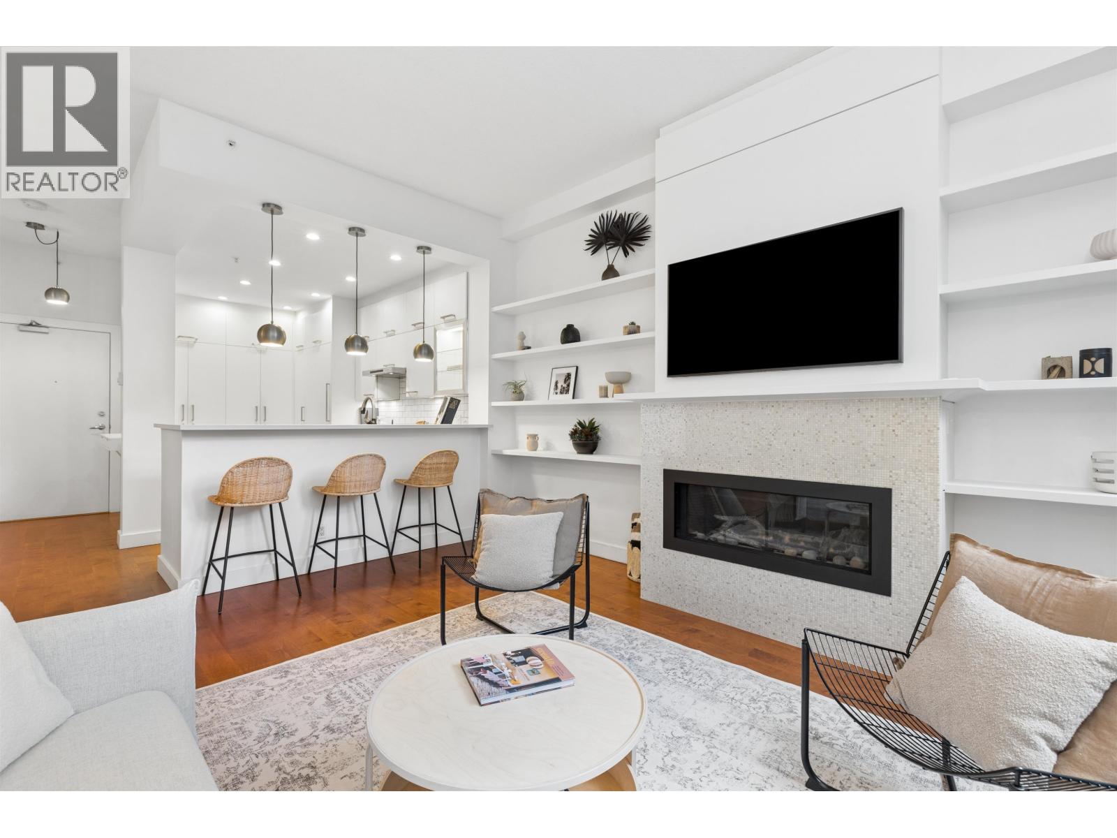 2288 REDBUD LANE, Vancouver