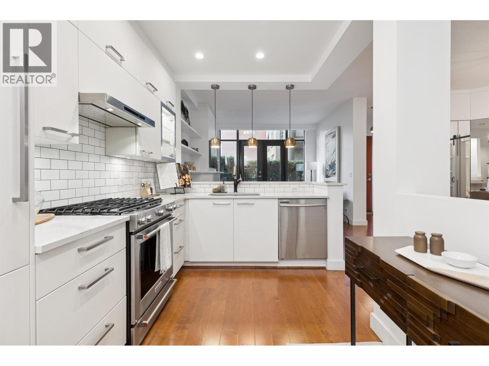 2288 REDBUD LANE, Vancouver