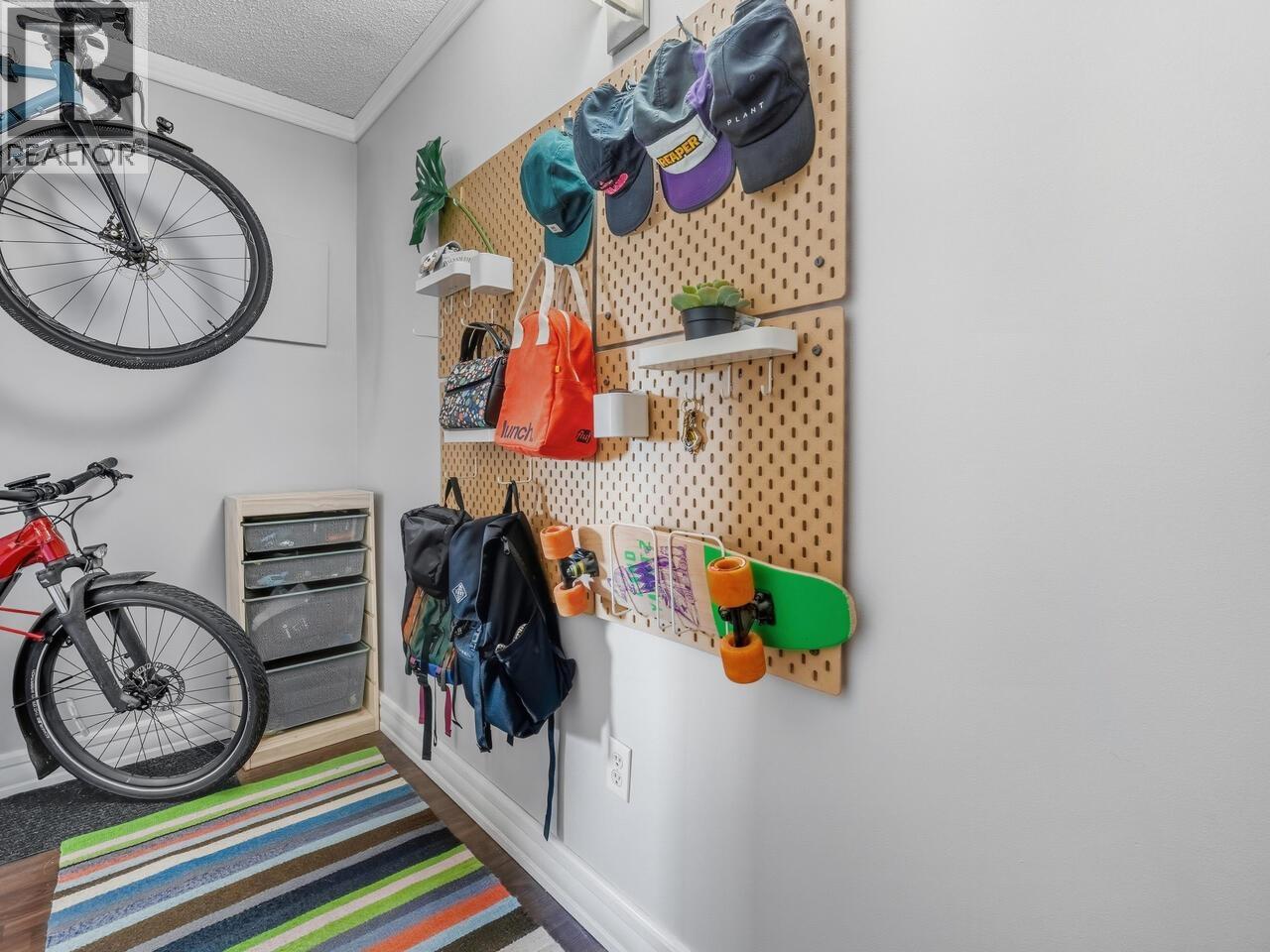 206 1065 E 8TH AVENUE, Vancouver