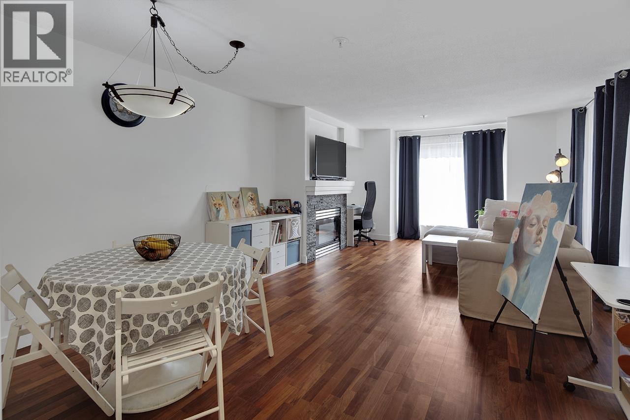 206 1650 GRANT AVENUE, Port Coquitlam