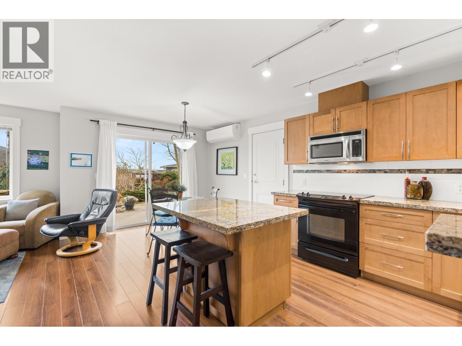 6231 KEVINS ROAD, Sechelt