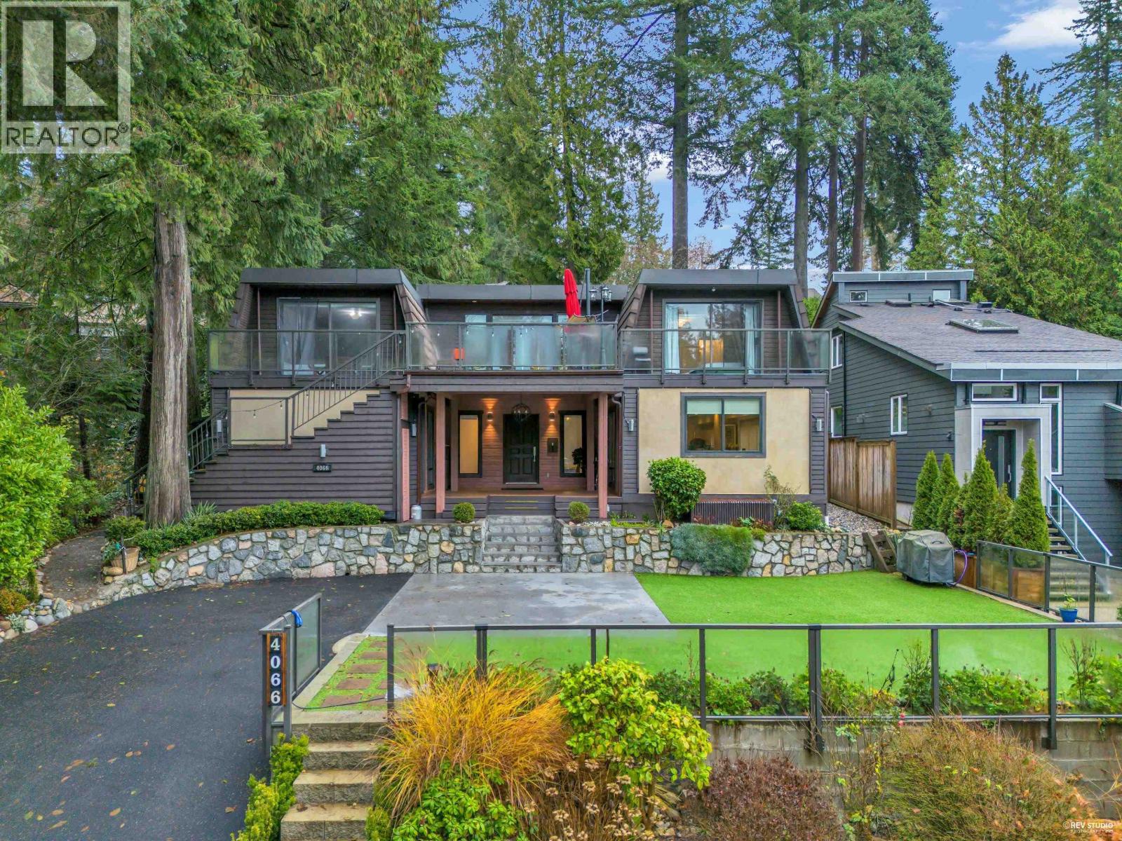 4066 NORWOOD AVENUE, North Vancouver