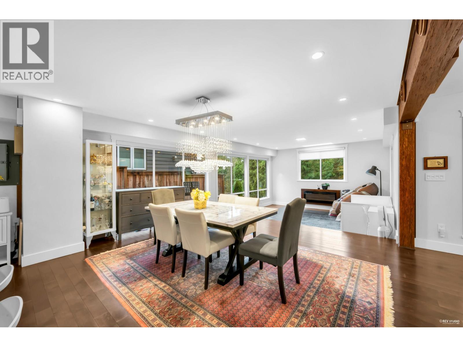 4066 NORWOOD AVENUE, North Vancouver