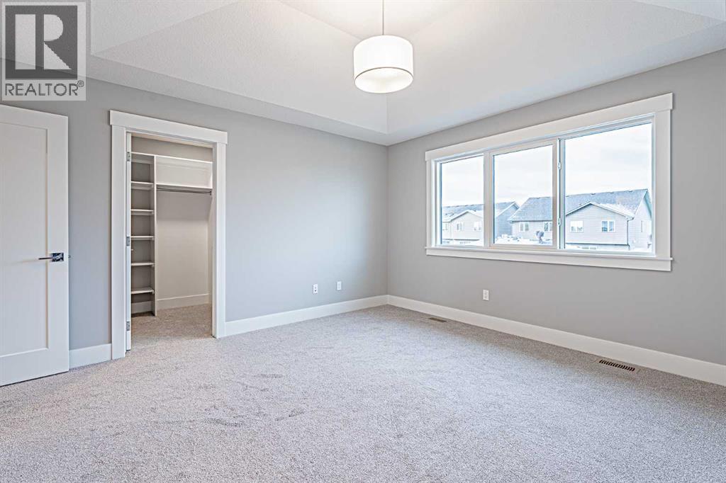 
          925 Reynolds Lane Southwest
            <br/>
            <span>Airdrie</span>
            , 
            <span>AB</span>
             <span>T4B5L7</span>
         - Photo 17