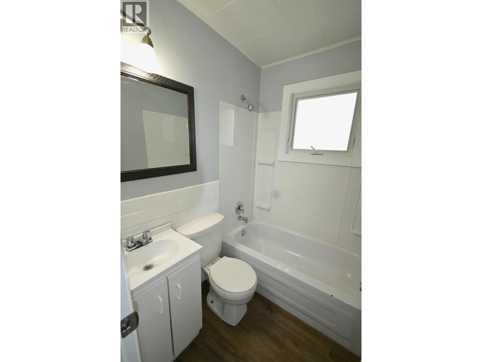 1188 CUDDIE CRESCENT - 4