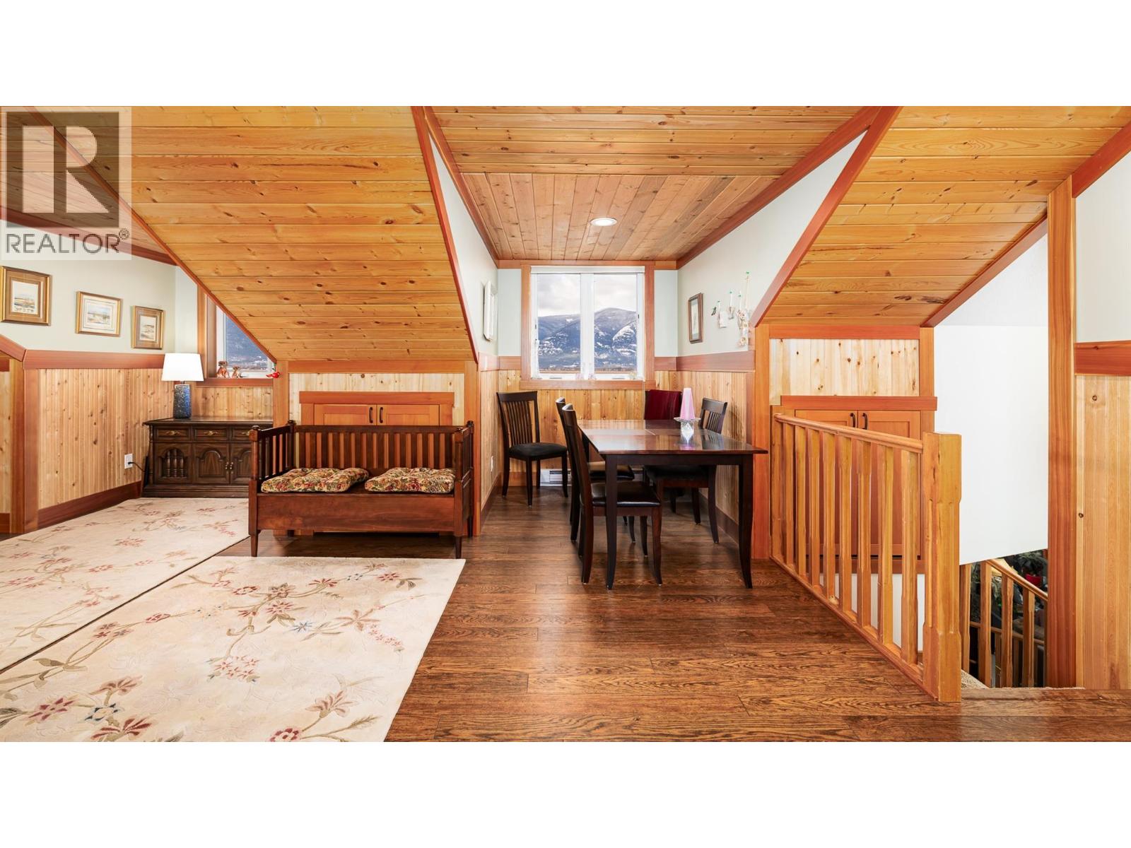 1021 KOOTENAY PLACE - 16