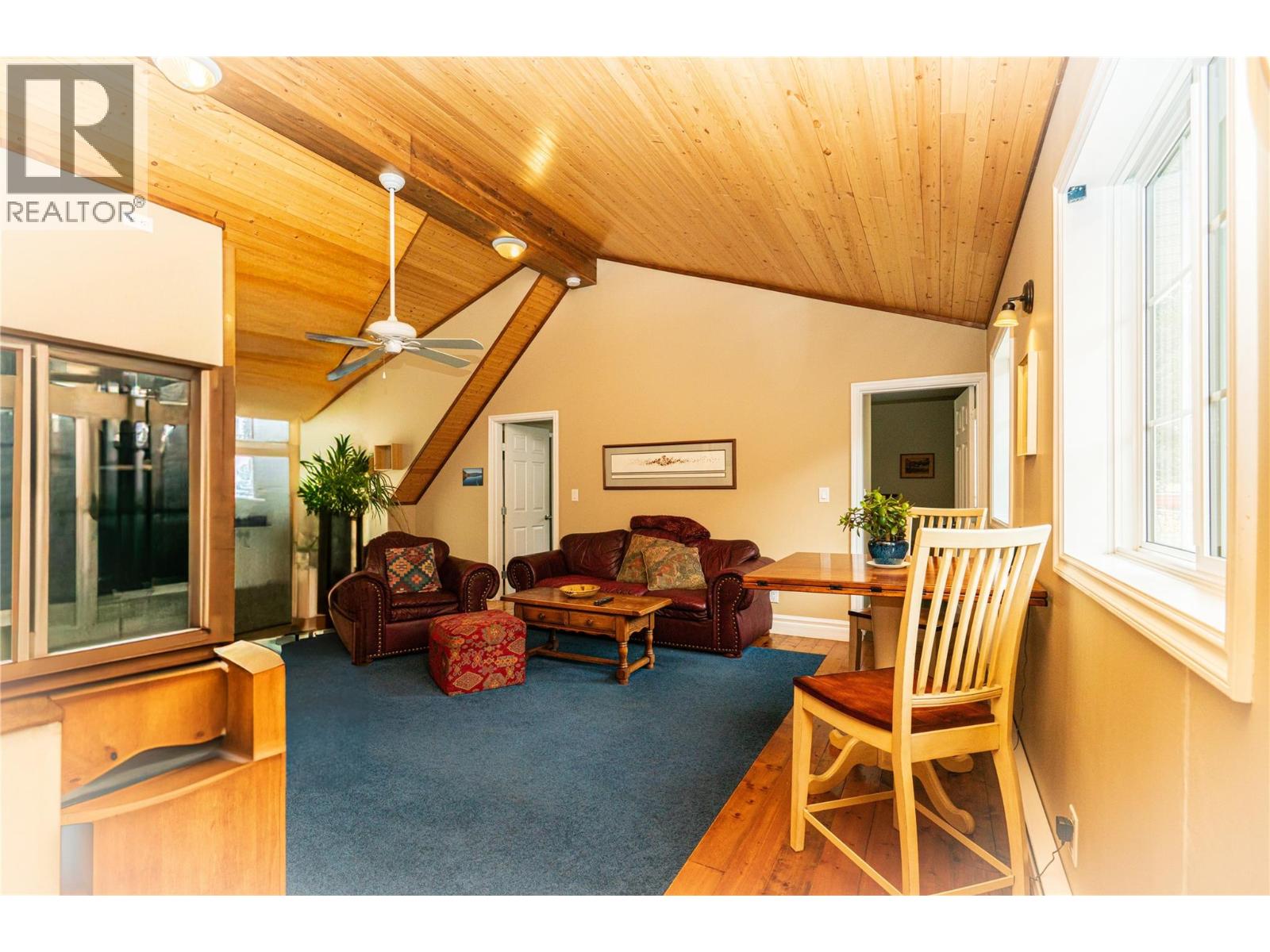 114 Skye Blue Loop - 10