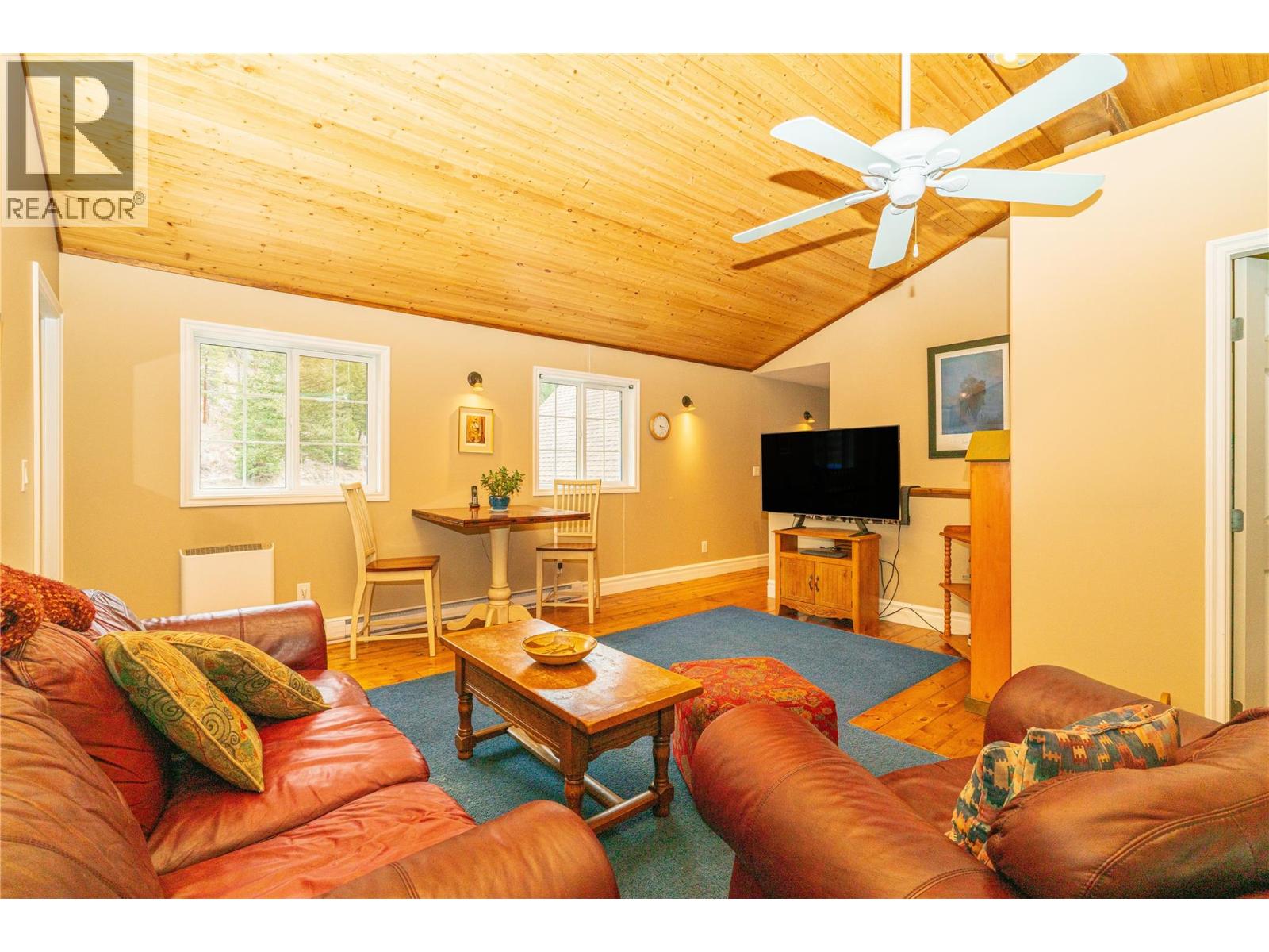 114 Skye Blue Loop, Princeton