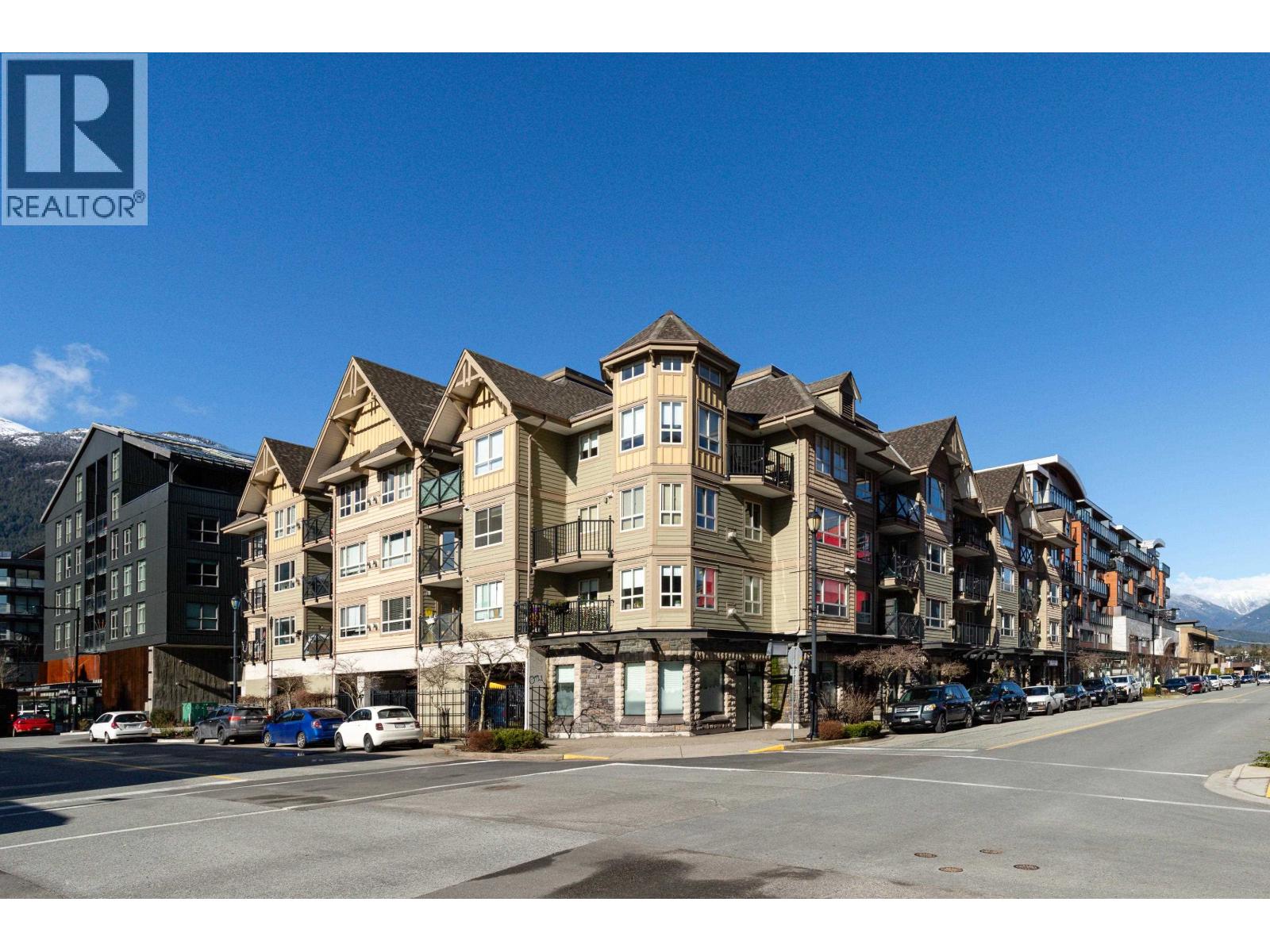 313 38003 SECOND AVENUE, Squamish