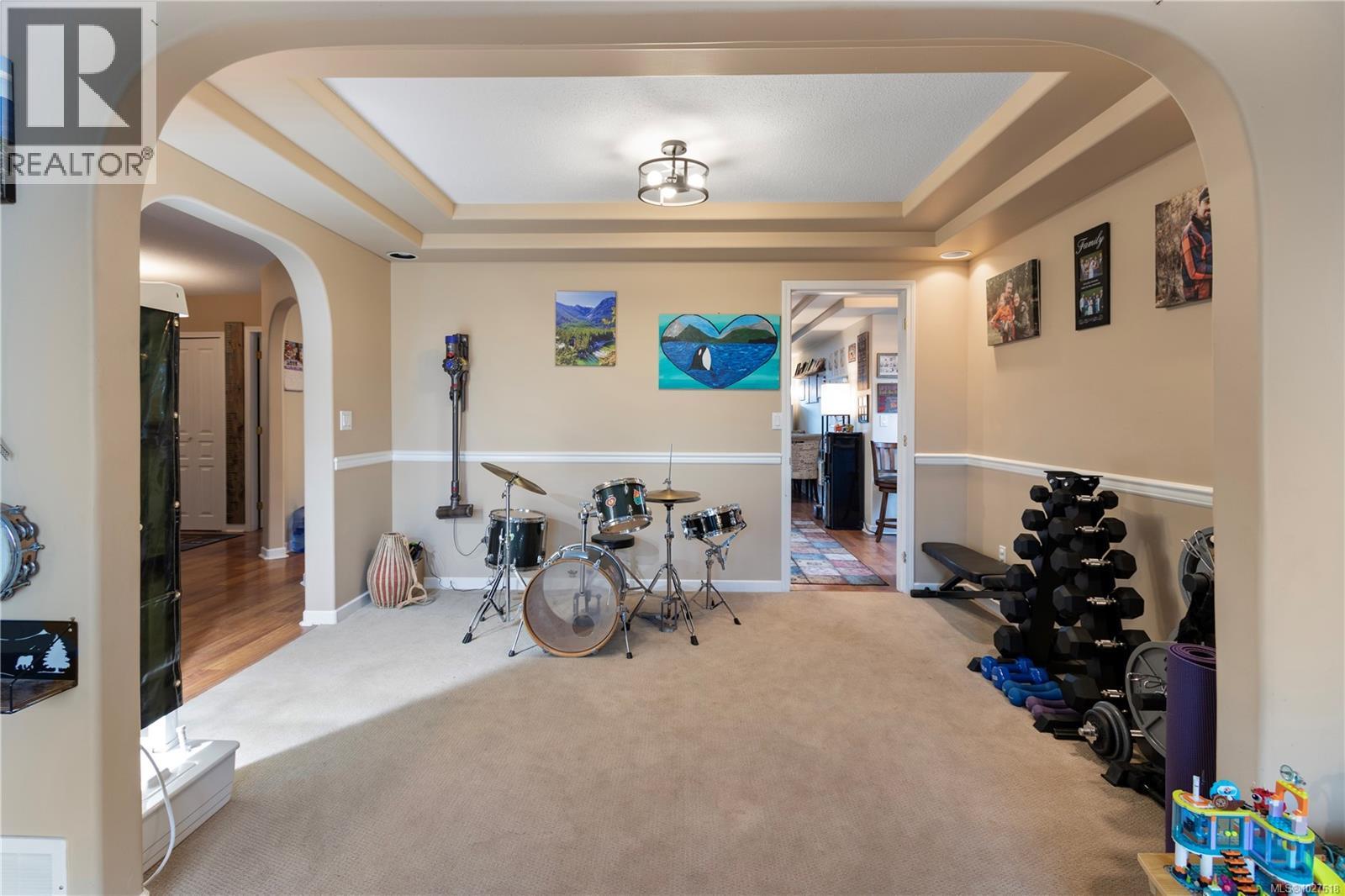 1137 Yellowbrick Rd, Parksville