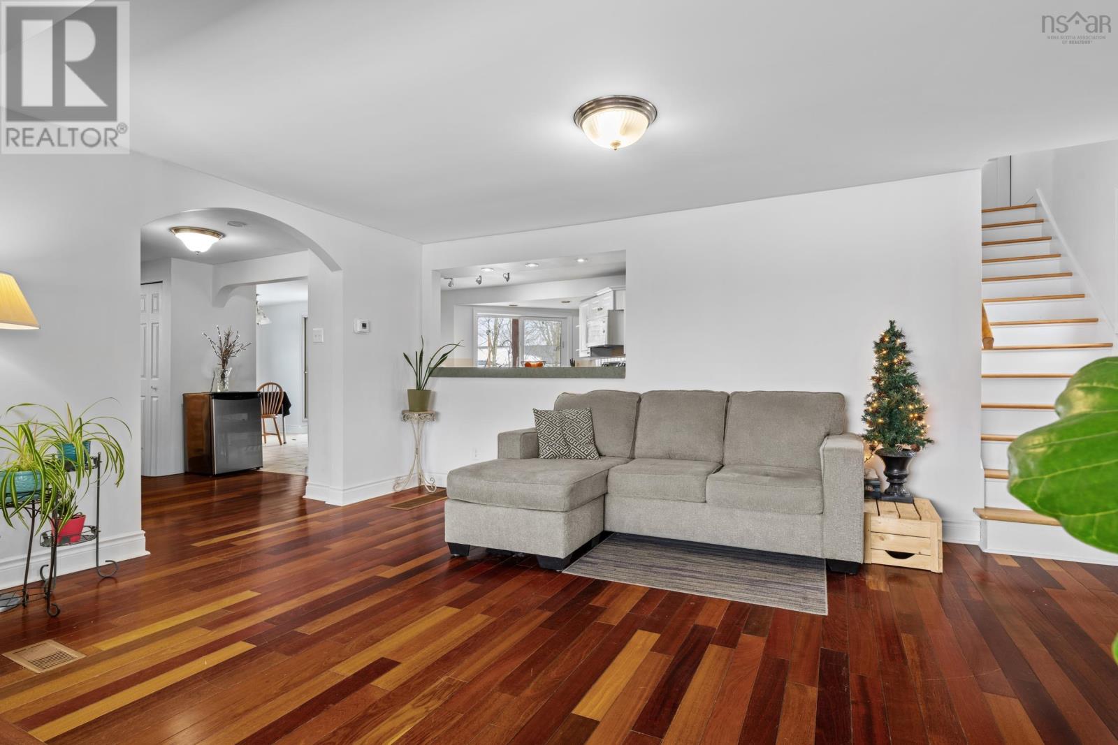 Property 11 of 48 of 121 School Avenue