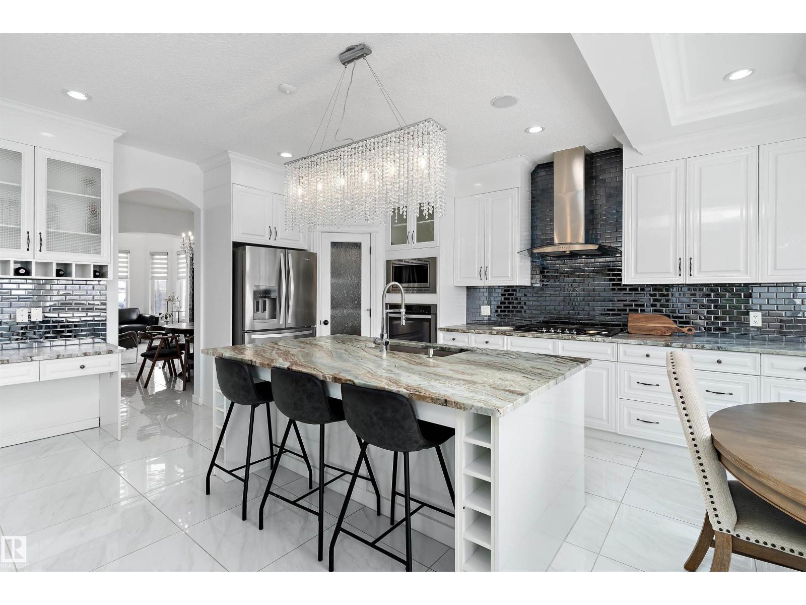 1242 STARLING DR NW, Edmonton