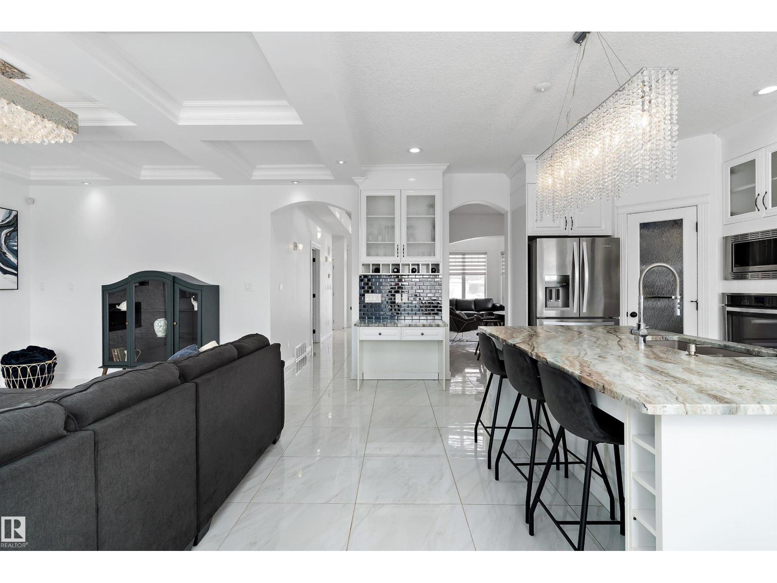 1242 STARLING DR NW, Edmonton