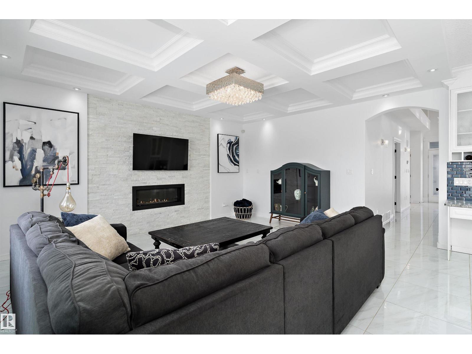 1242 STARLING DR NW, Edmonton