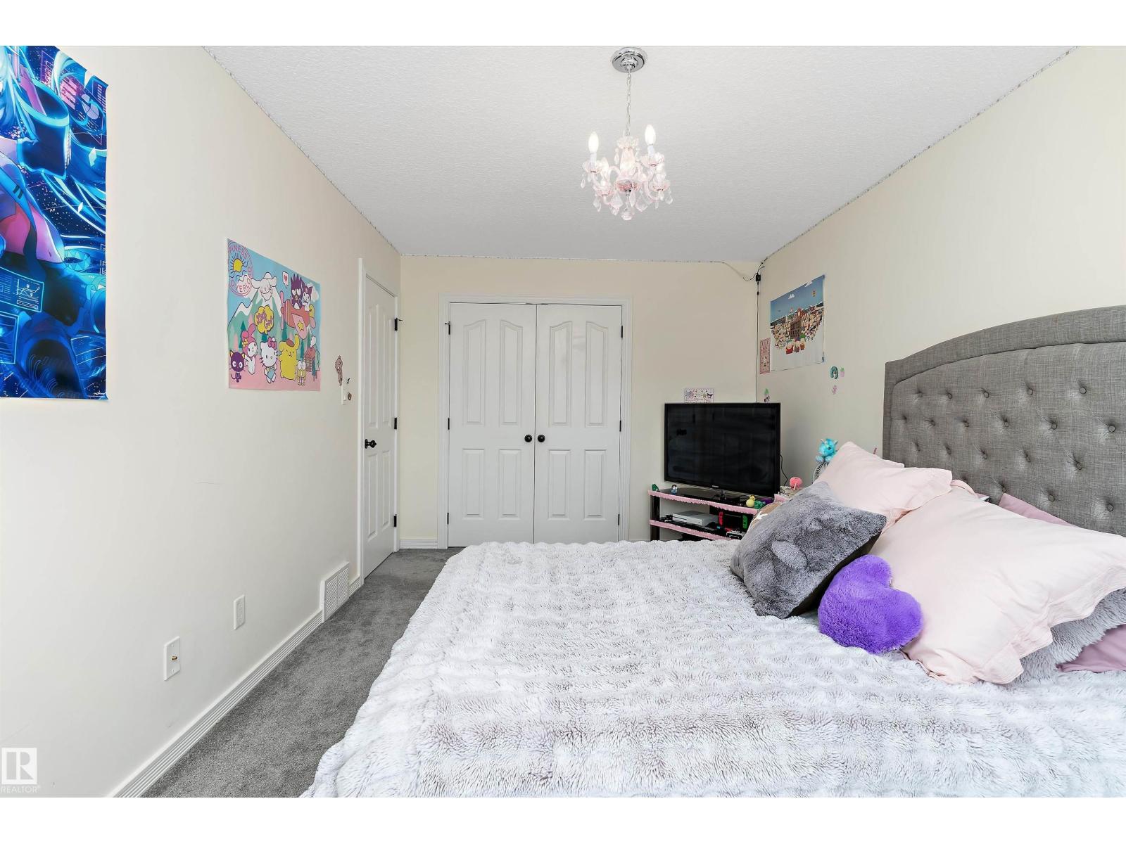 1242 STARLING DR NW, Edmonton