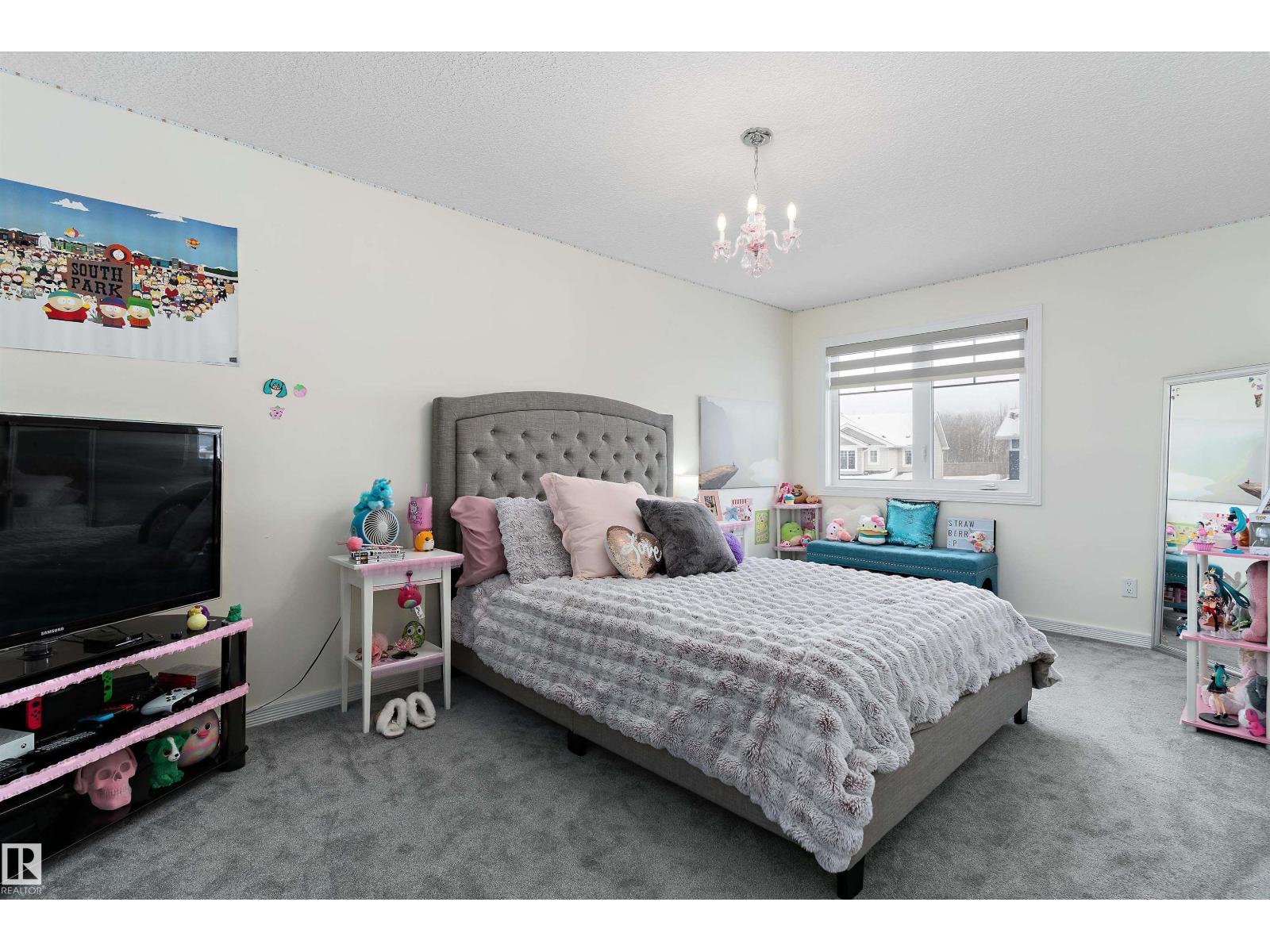 1242 STARLING DR NW, Edmonton