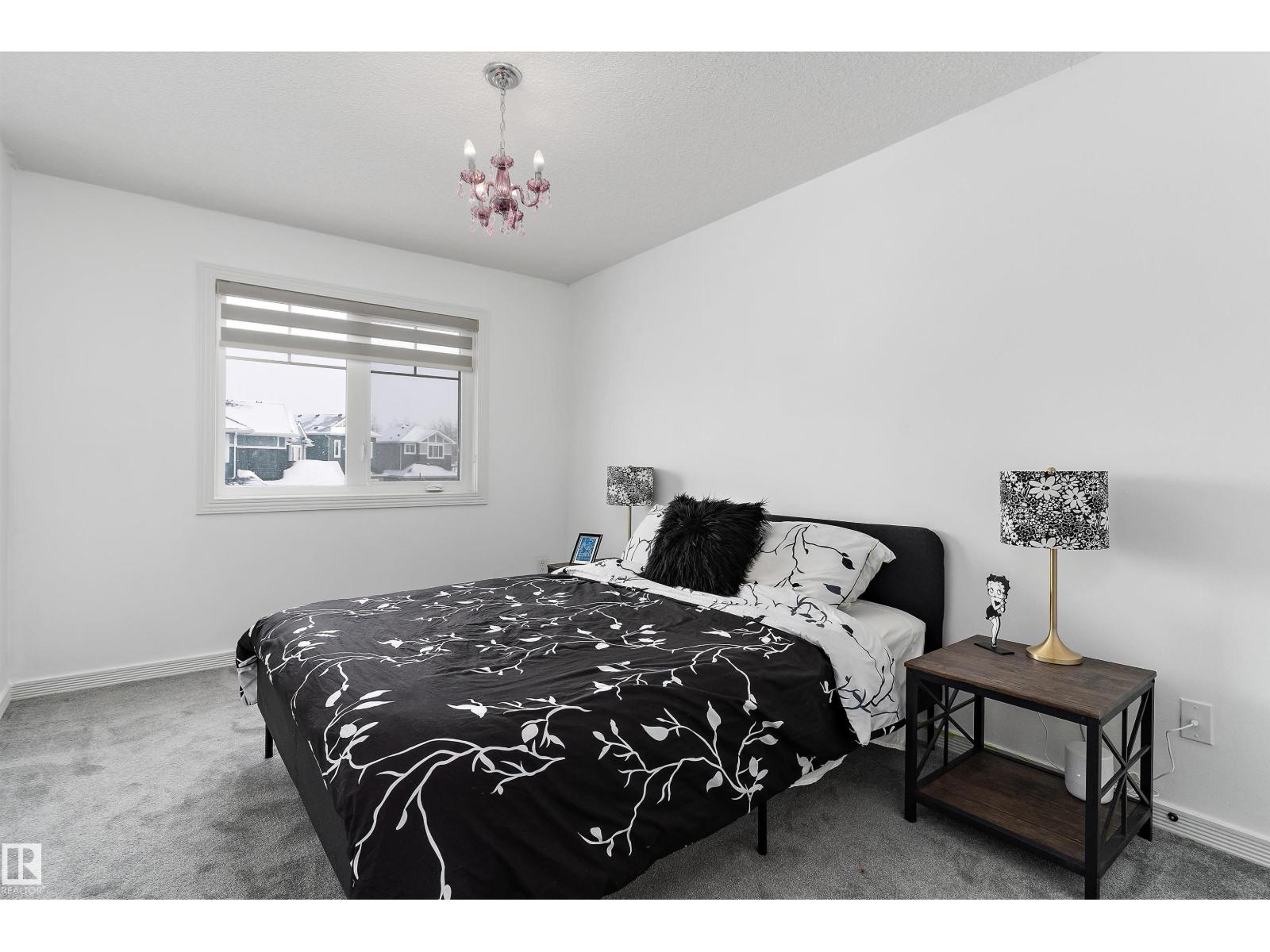 1242 STARLING DR NW, Edmonton