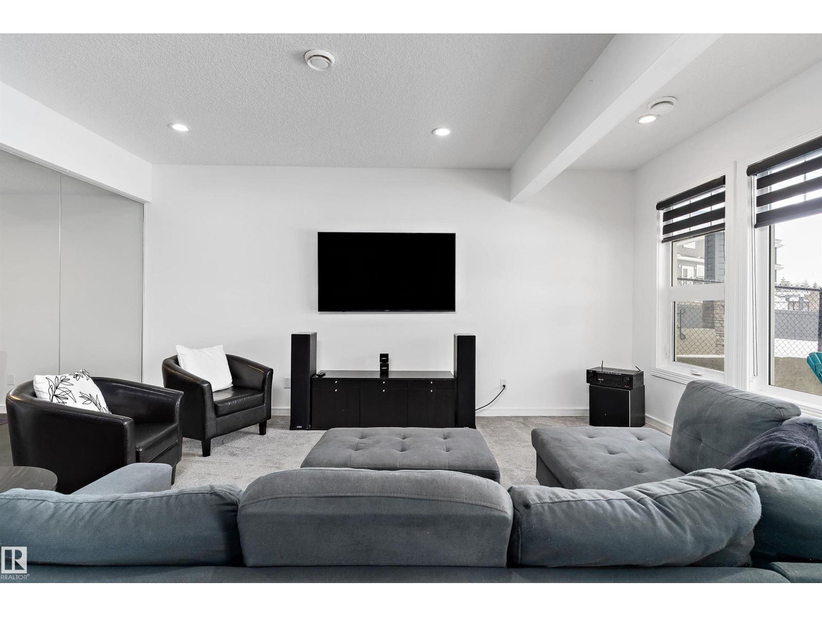 1242 STARLING DR NW, Edmonton