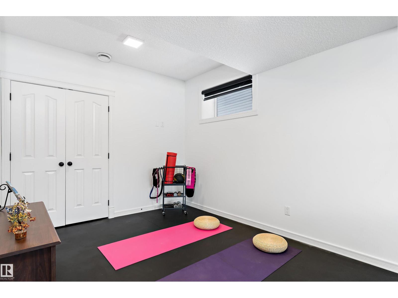 1242 STARLING DR NW, Edmonton