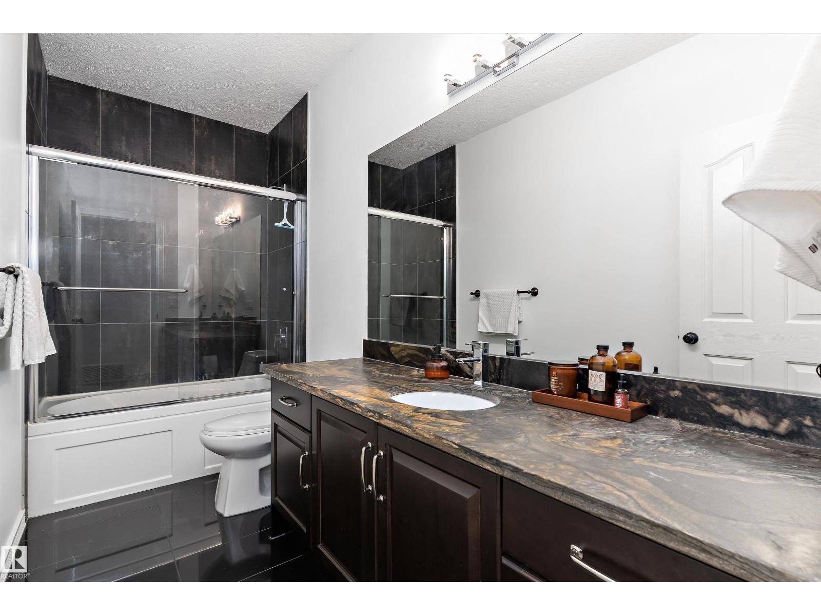 1242 STARLING DR NW, Edmonton