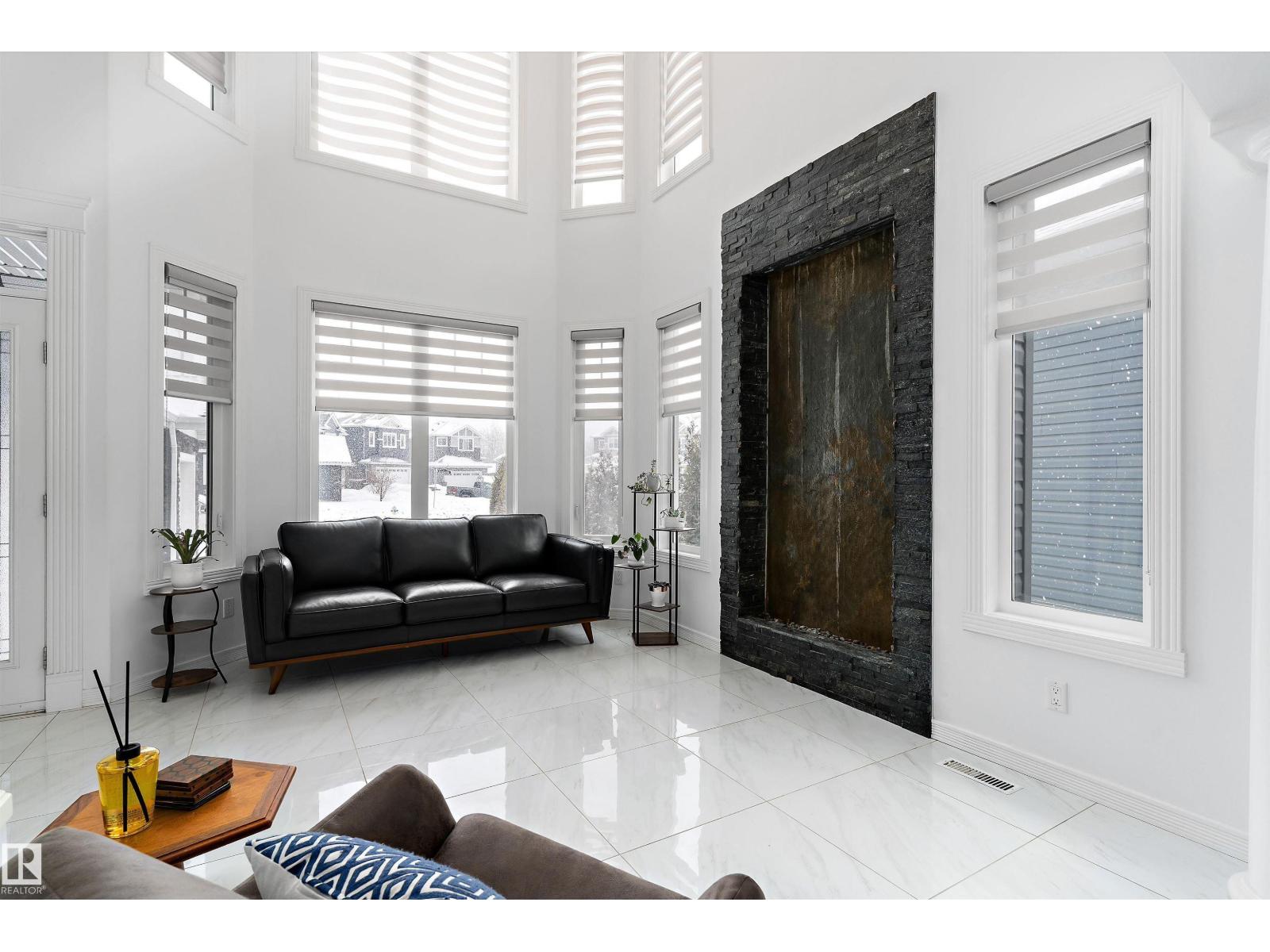 1242 STARLING DR NW, Edmonton