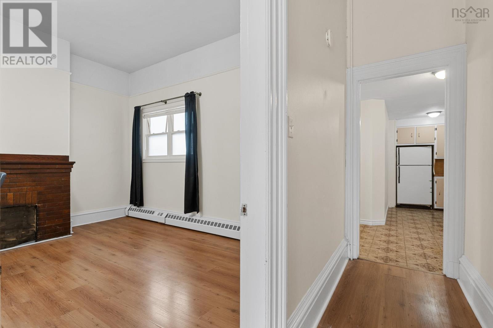 Property 30 of 51 of 6135 North Street