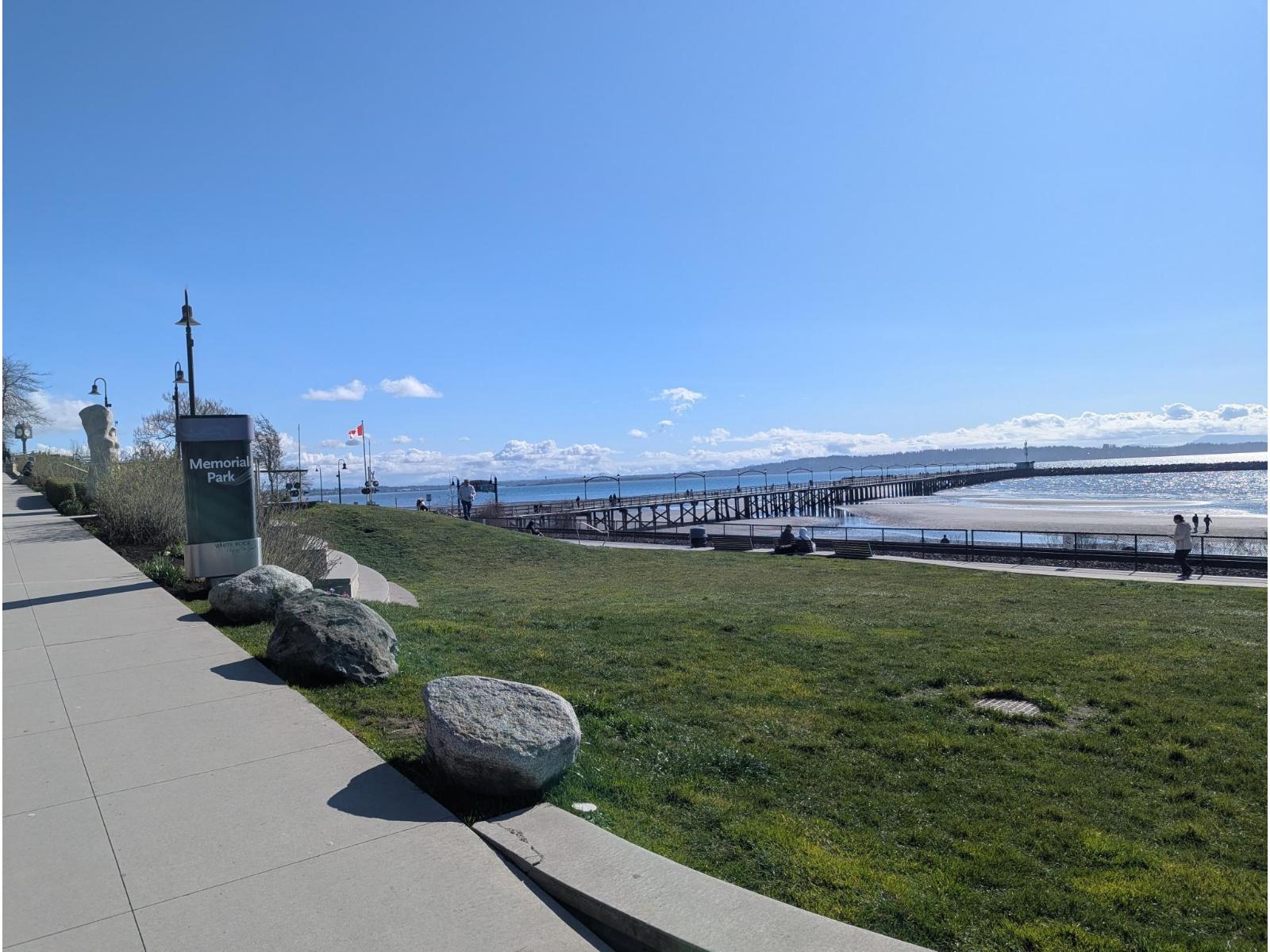 303 15165 MARINE DRIVE, White Rock