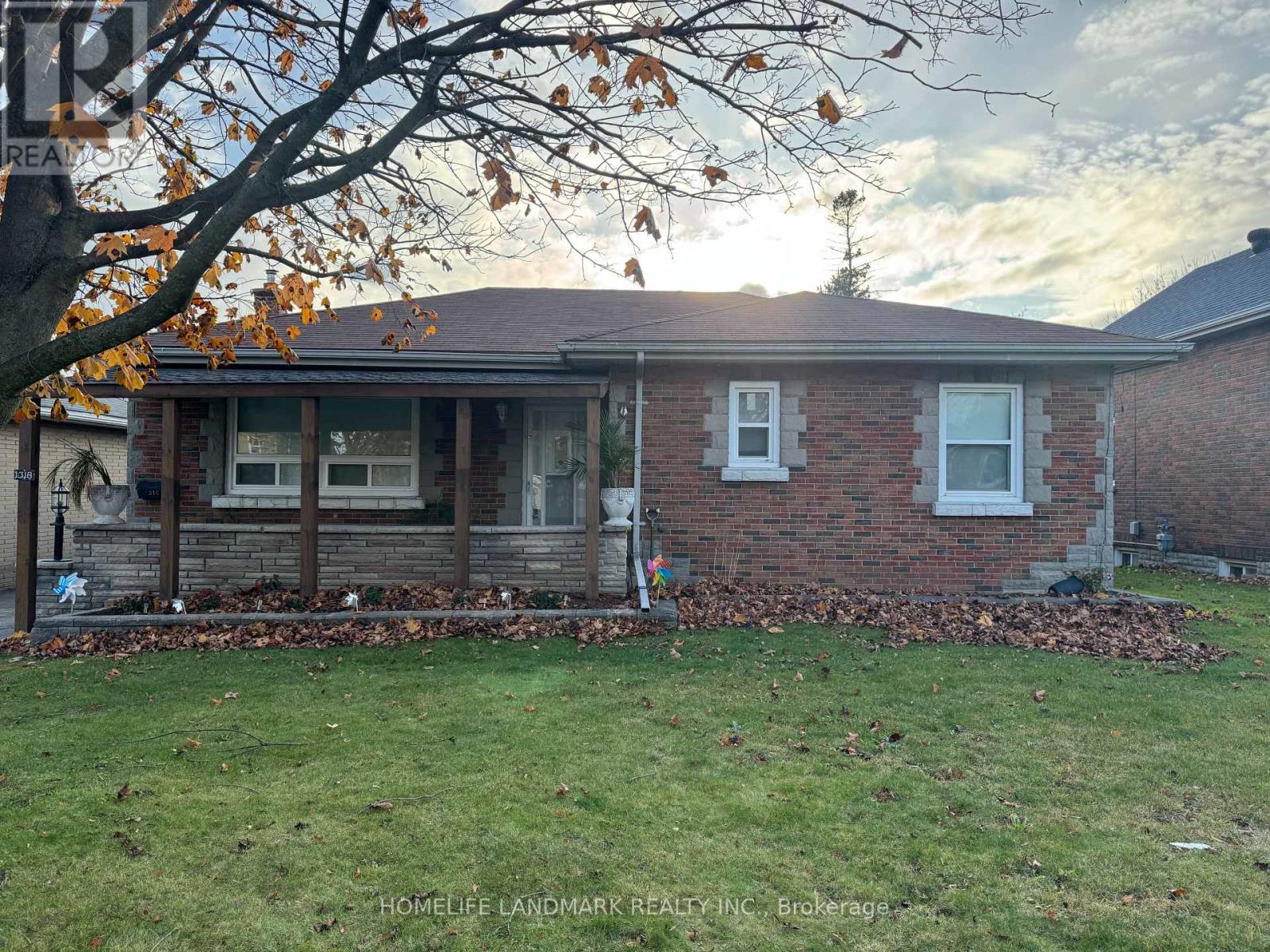 MAIN - 1316 SIMCOE STREET S