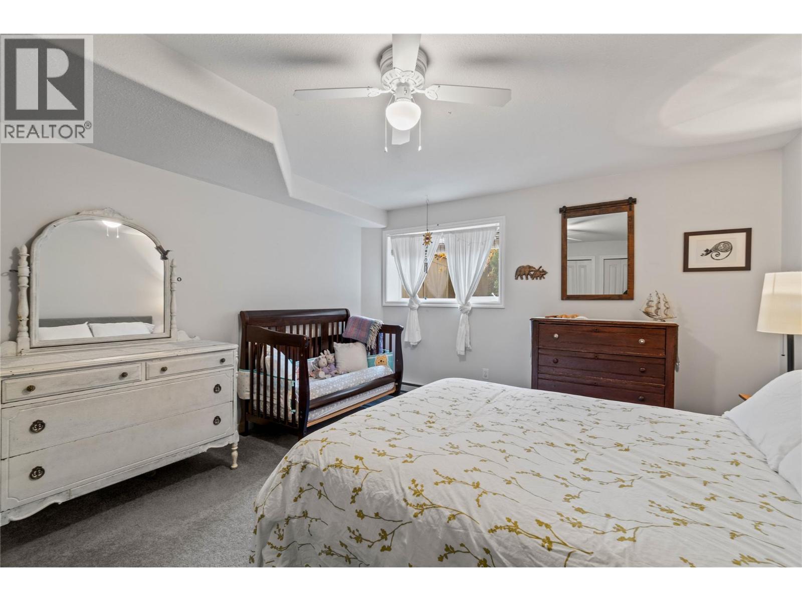 2270 3 Avenue SE, Salmon Arm