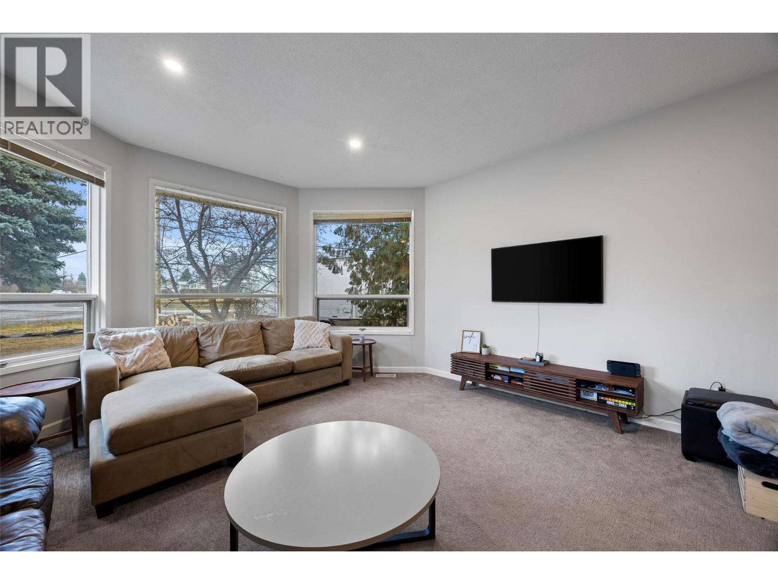 2570 Thompson Drive, Kamloops