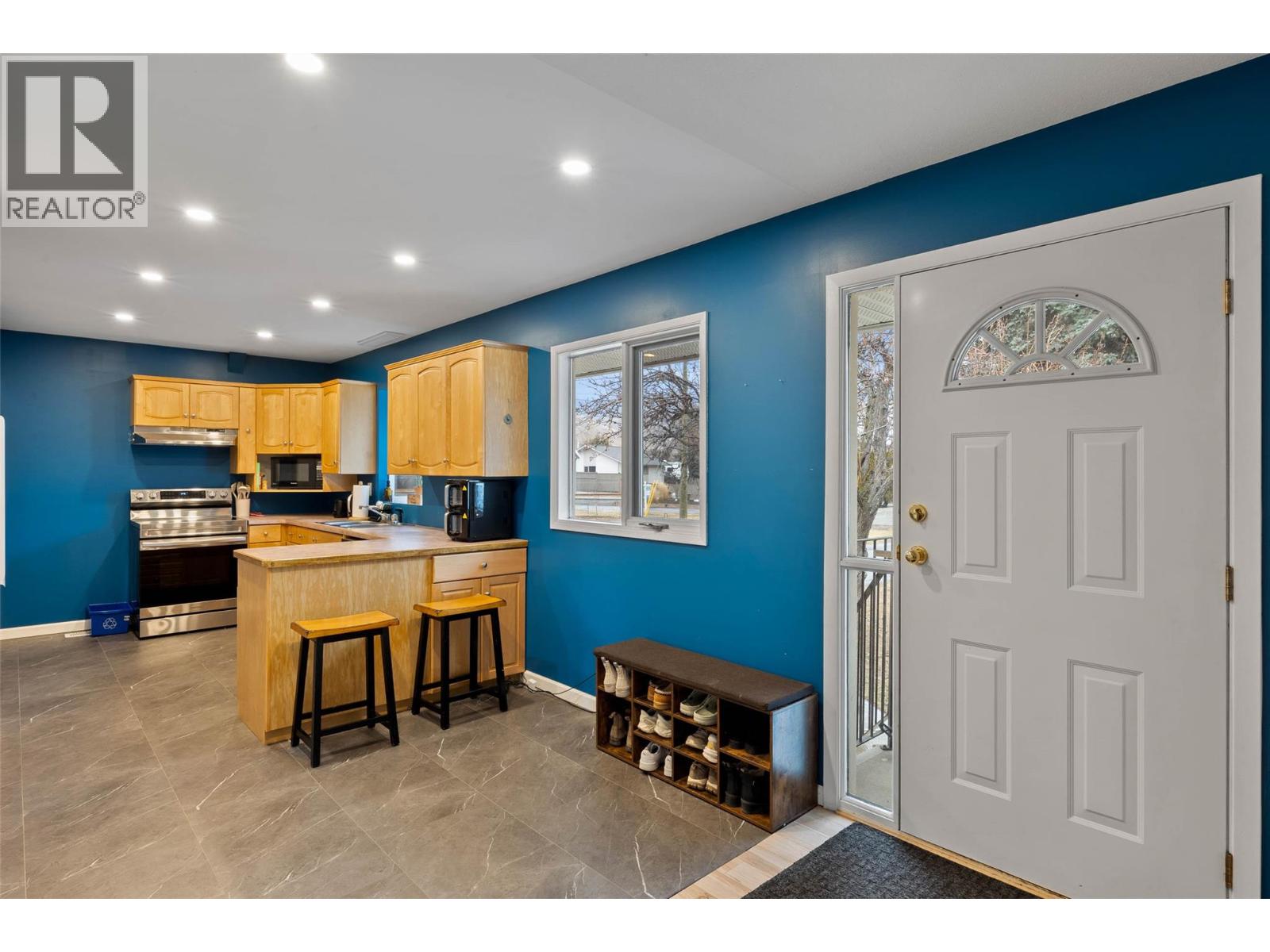 2570 Thompson Drive, Kamloops