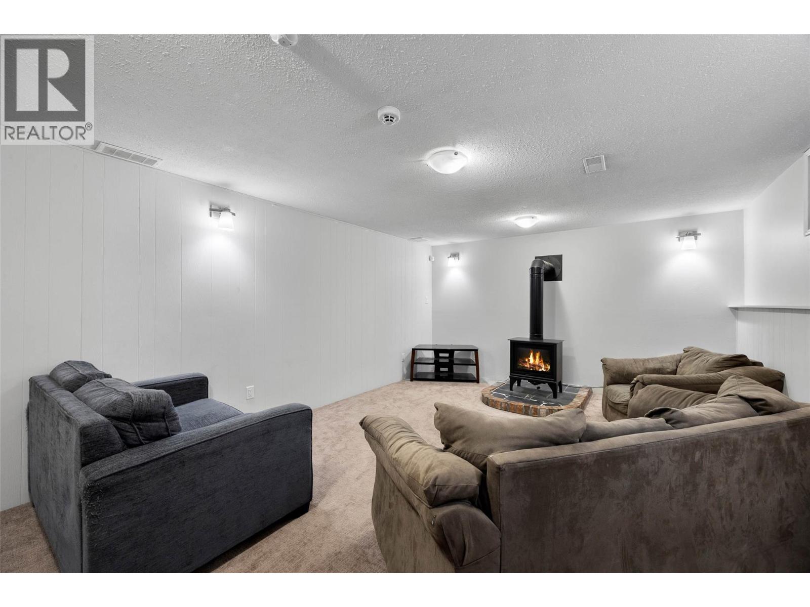2570 Thompson Drive, Kamloops