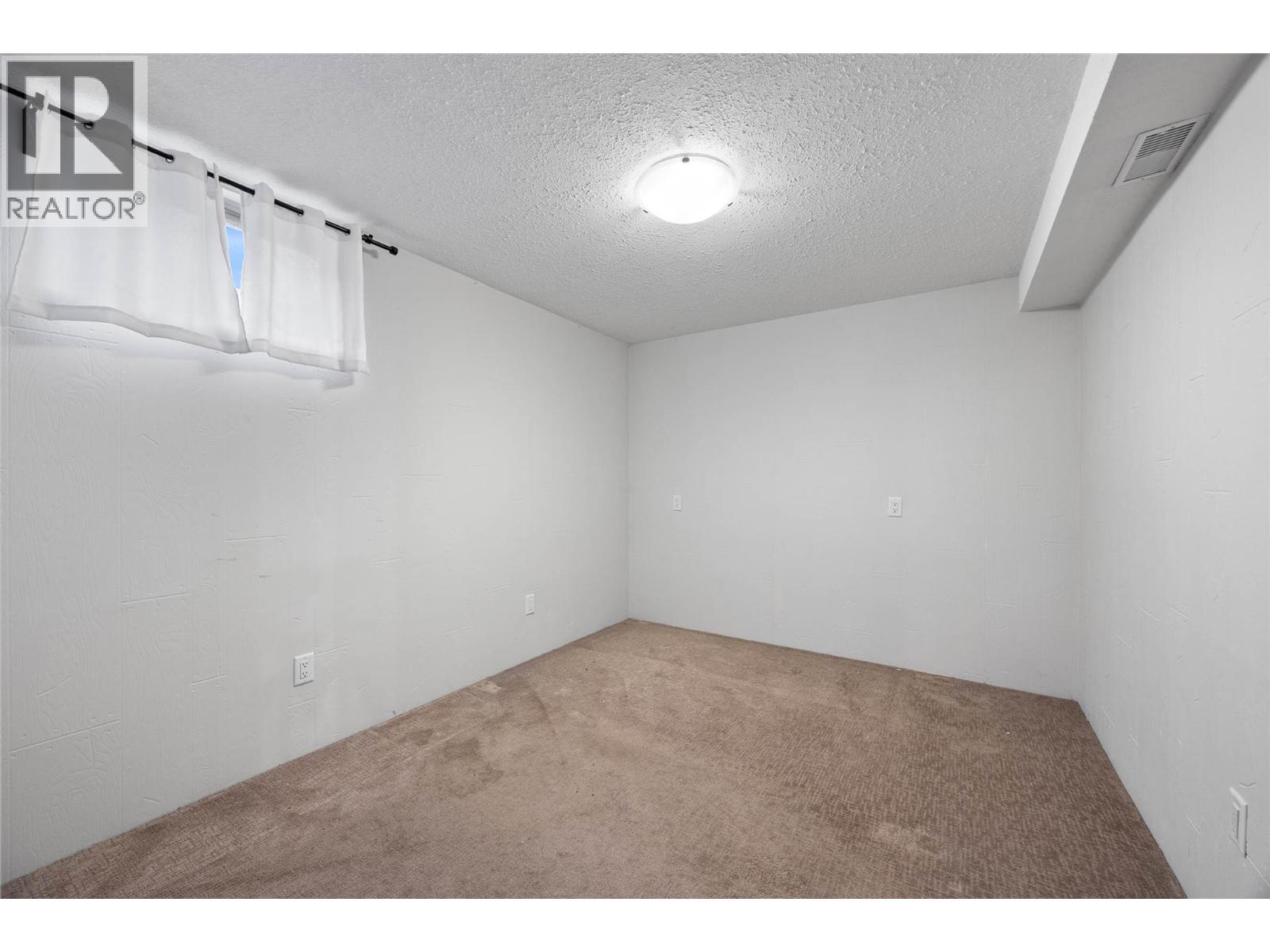 2570 Thompson Drive, Kamloops