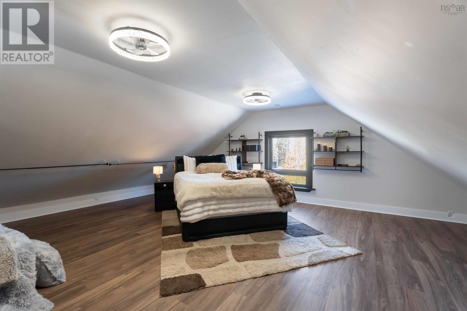 Property 22 of 49 of 95 Forest Glade Road