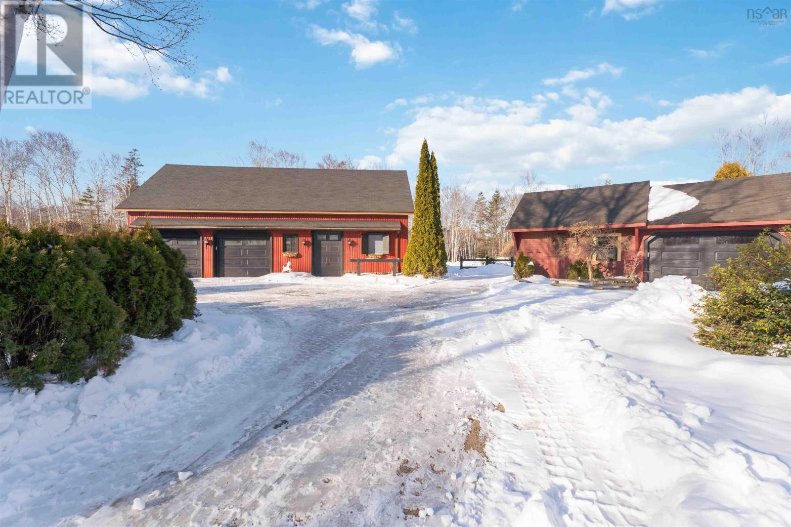 Property 5 of 49 of 95 Forest Glade Road