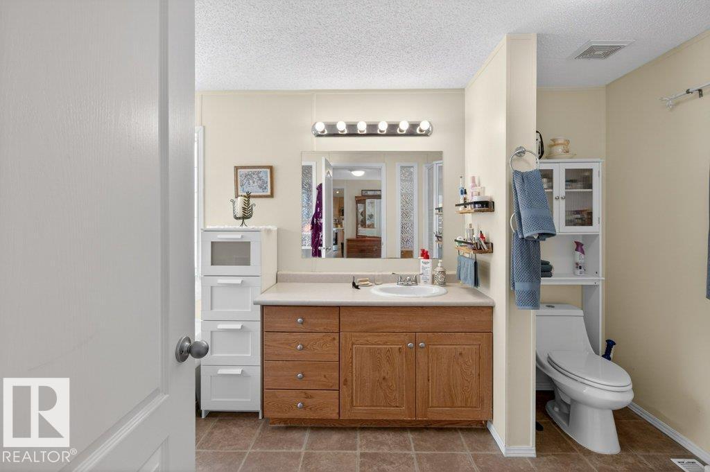 1648 Jubilee CR, Sherwood Park