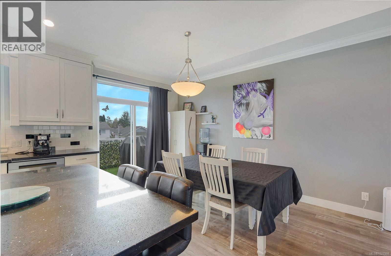 364 GEORGIA AVE - 11