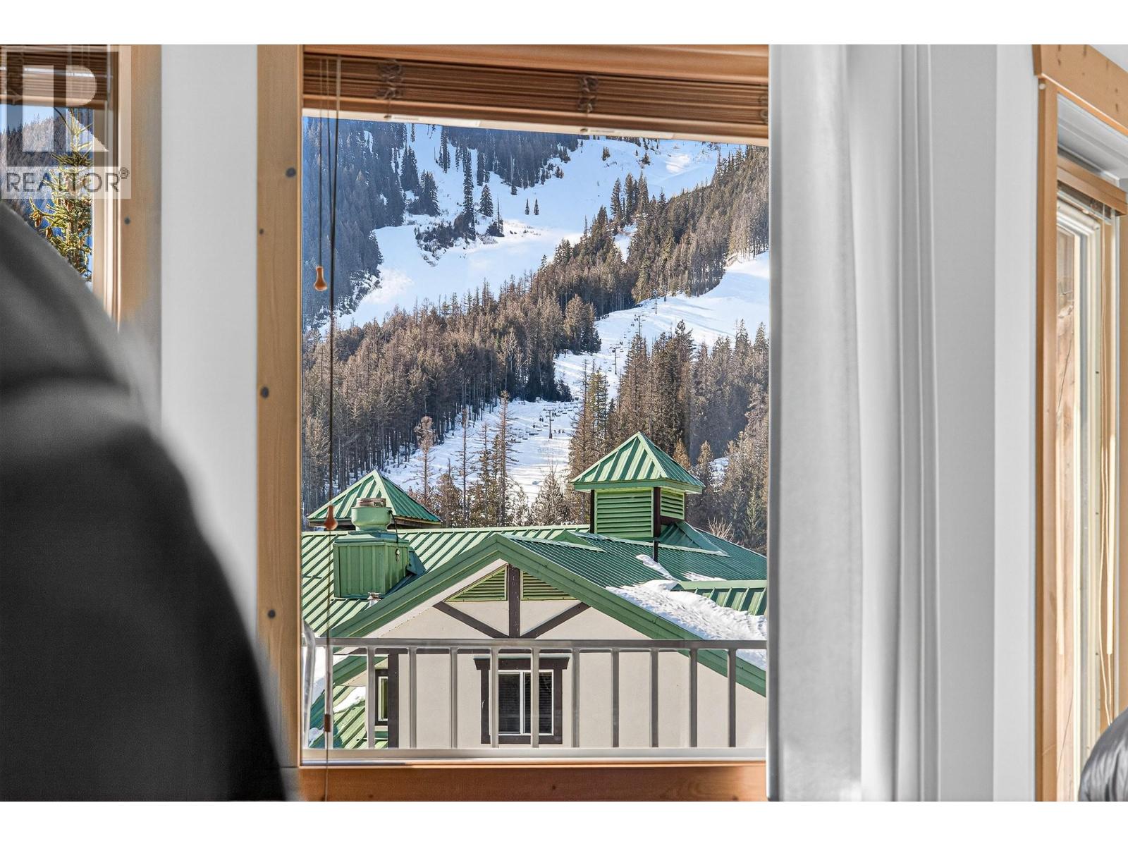 5350 Highline Drive Unit# 2221, Fernie